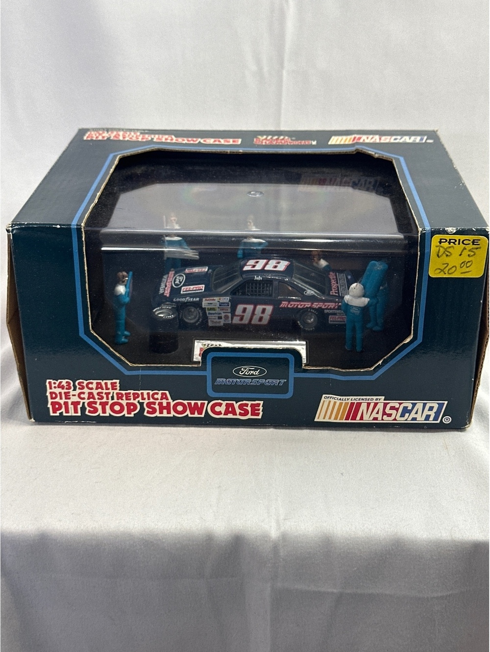 1992 Anheuser-Busch NASCAR 1:43 Scale Die-Cast Replica Pit-1